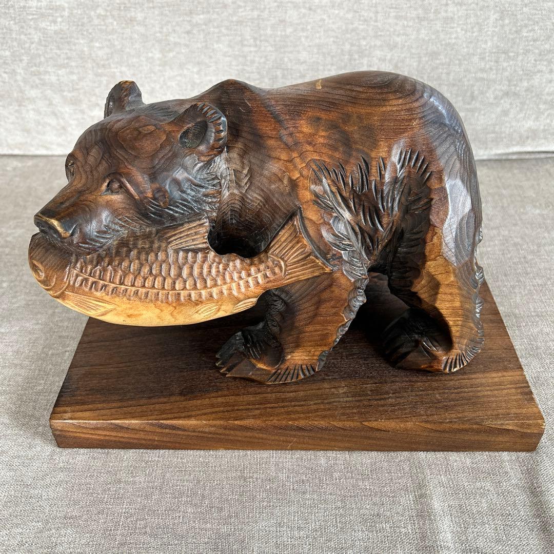 ☆熊の木彫り☆置物☆台座付き☆優良民芸品☆北海道☆インテリア☆工芸