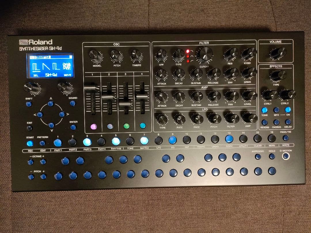 鍵盤楽器 Roland SH-4d Desktop Synthesizer Roland SH-4d Desktop Synthesizer – Kraft Music