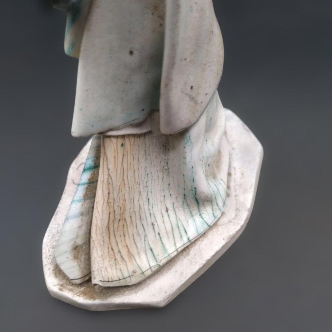 ドルスバラード イタリア製 アンティーク風女性像 陶器製フィギュア