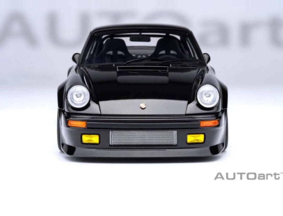 二*父様 【新品未開封】湾岸ミッドナイト　ポルシェ911 オートアート　1/18