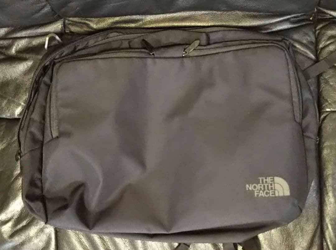 THE NORTH FACE シャトル3WAYデイパック NM82056