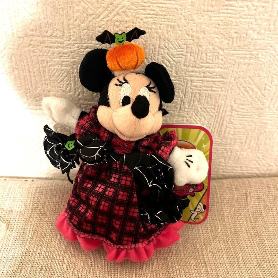レア‼️レトロ‼️ミニーマウス ハロウィンぬいぐるみ2008 Disney ディズニー 2008年 ハロウィン ミニー マウス ぬいぐるみバッジ