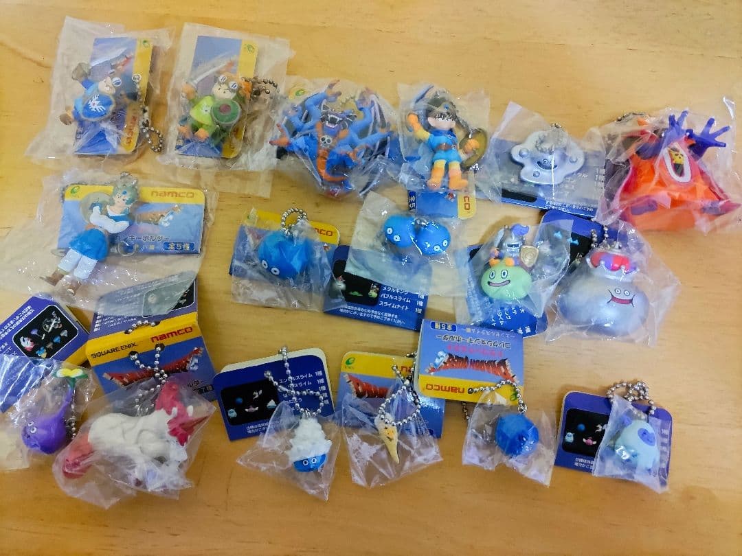 ドラゴンクエスト　コレクションキーホルダー　１８点 ドラゴンクエスト コレクションキーホルダー 18点 - メルカリ