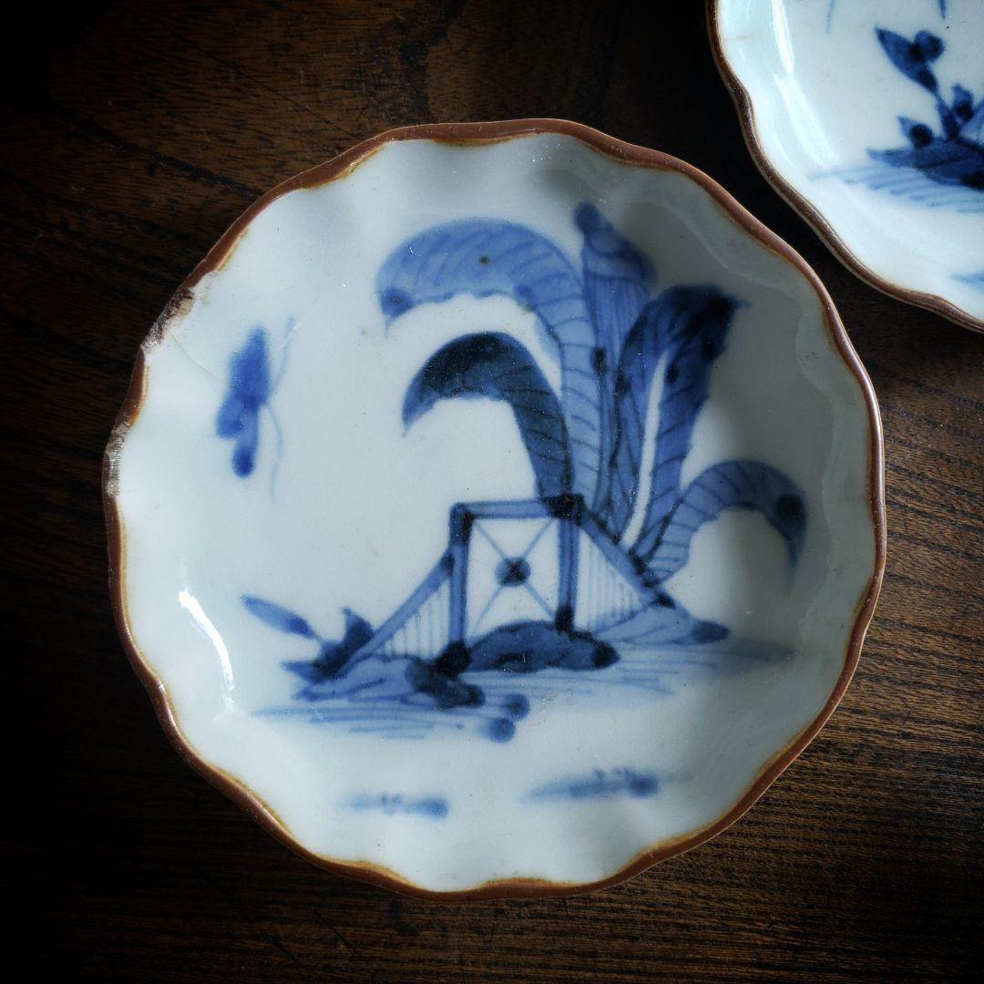 古伊万里 染付 蕉葉文 輪花小皿 二客 江戸後期頃 手描き藍絵 錆縁 古陶磁