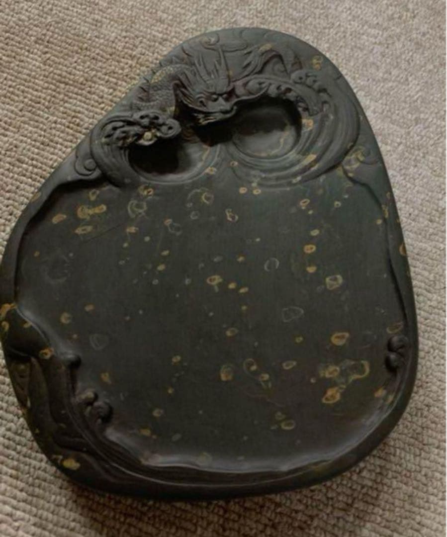 希少品】清時代 中国古美術 文房具 古歙州金星龍頭硯 - メルカリ