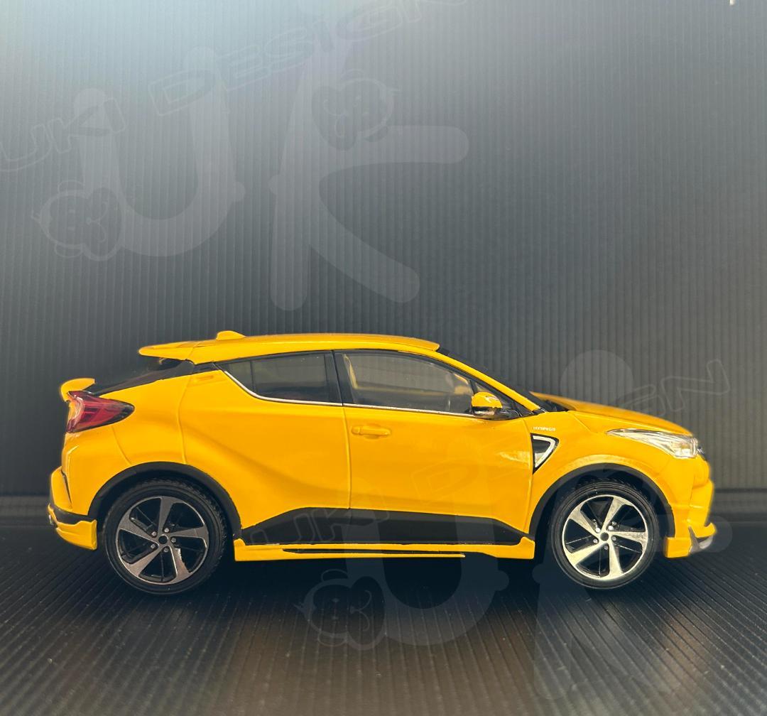 モデリスタエアロ☆1/30カラーサンプルC-HRミニカー☆MODELLISTA