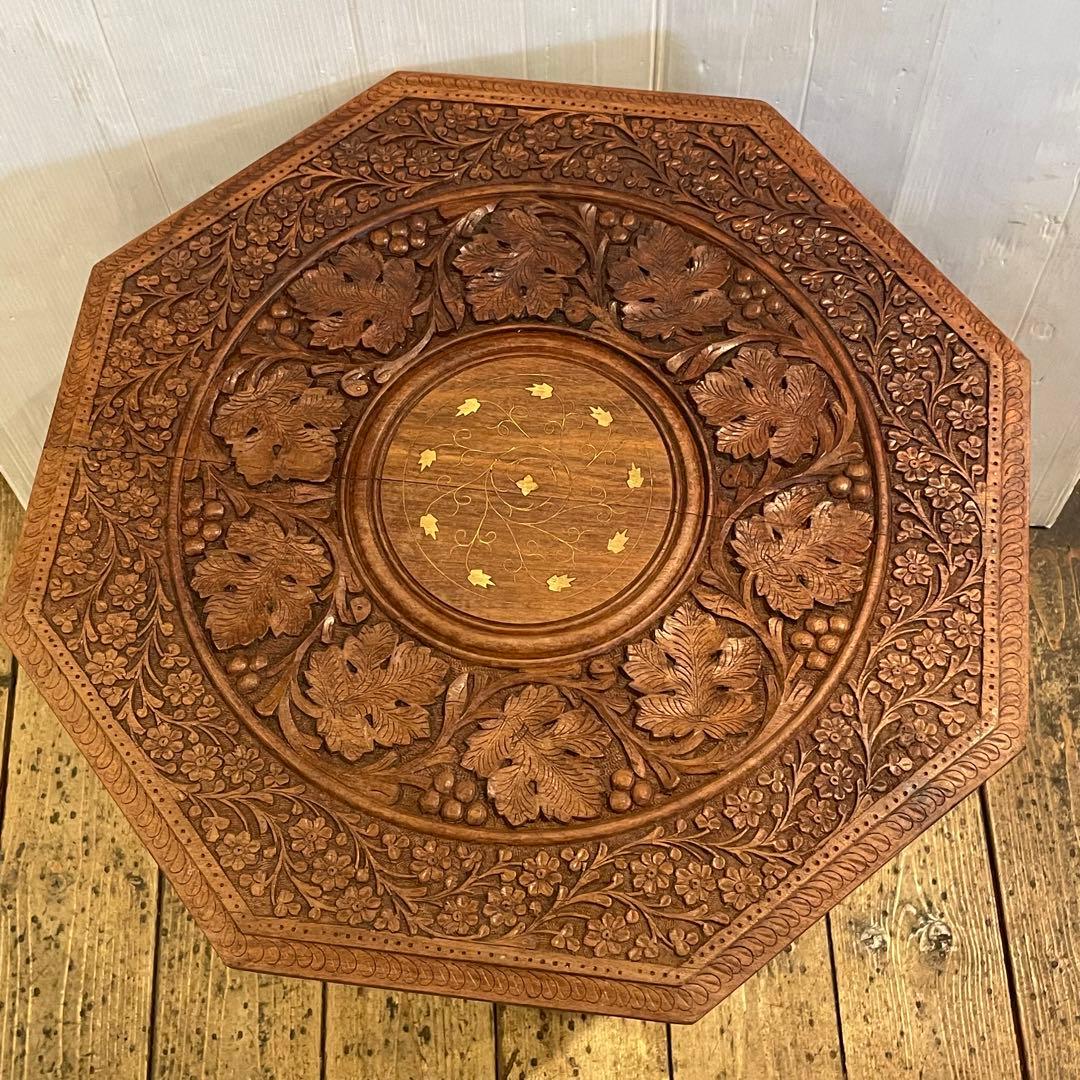 サイドテーブル 木製 木彫 アンティーク 住まい 机 美術品 工芸品