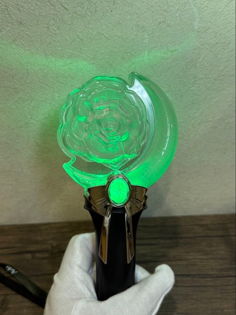 送料込み】Ado ライブグッズ 3点まとめ 花 ペンライト 折り畳み傘