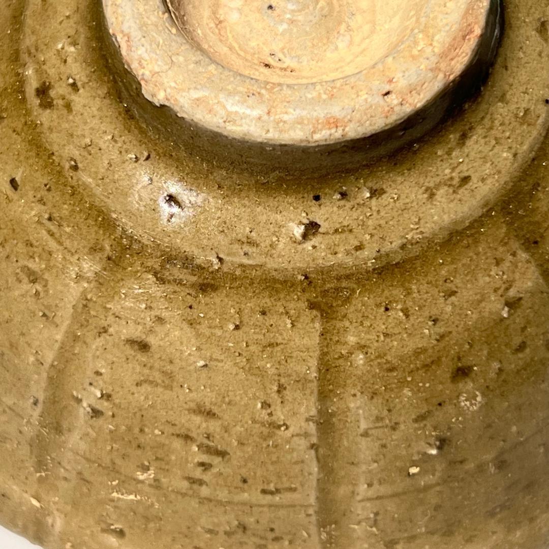 宋』越州窯 青磁 青釉陽刻花紋盃 中国古玩美術 - メルカリ