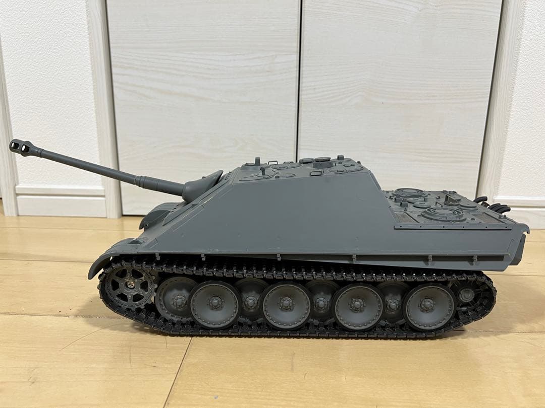 タミヤ 1/16 ビッグタンクシリーズ 駆逐戦車 ヤークトパンサー 後期型