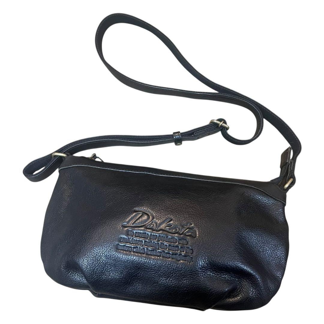 【ほぼ未使用】ダコタ ショルダーバッグ ジェントリー レザー ブラック 斜め掛け