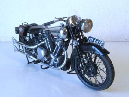 特価 MINICHAMPS 1/12 ブラフ シューペリア SS100 ロレンス