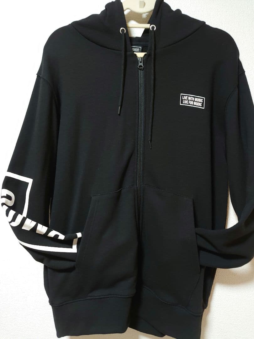 新品未使用】BMSG ジップアップパーカー Lサイズ メンズBESTYおすすめ