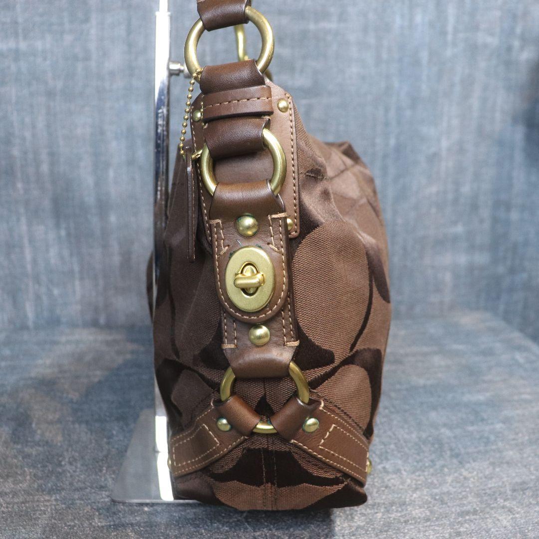 バッグ COACH Signature shoulder bag accessory