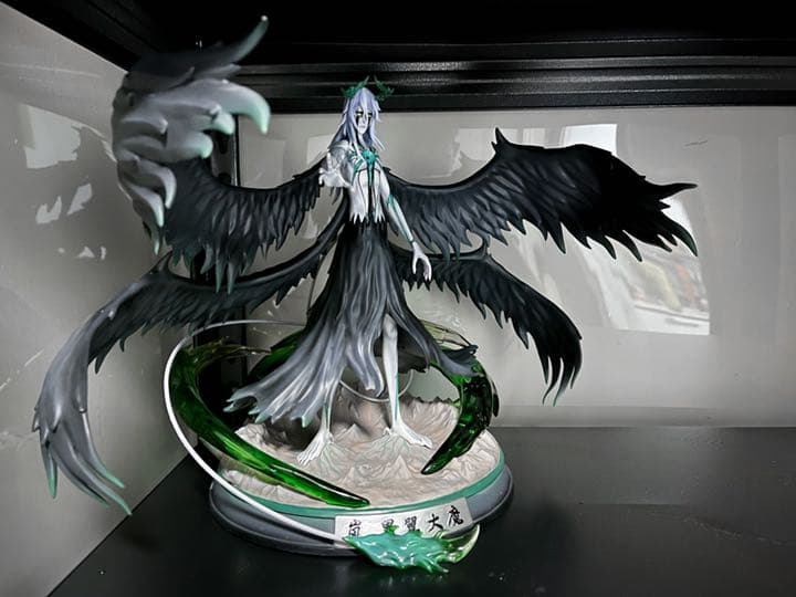 BLEACH 黒衣少年図 ウルキオラ1/4ガレージキット ガレキ スタチュー③①