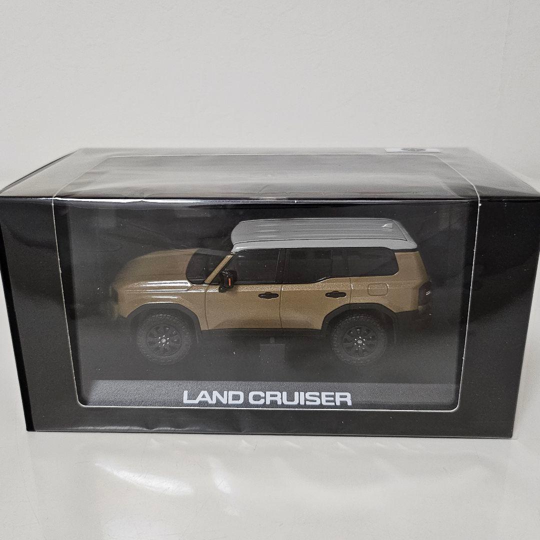 【最新型・非売品】トヨタ ランドクルーザー250 サンド×ライトグレー