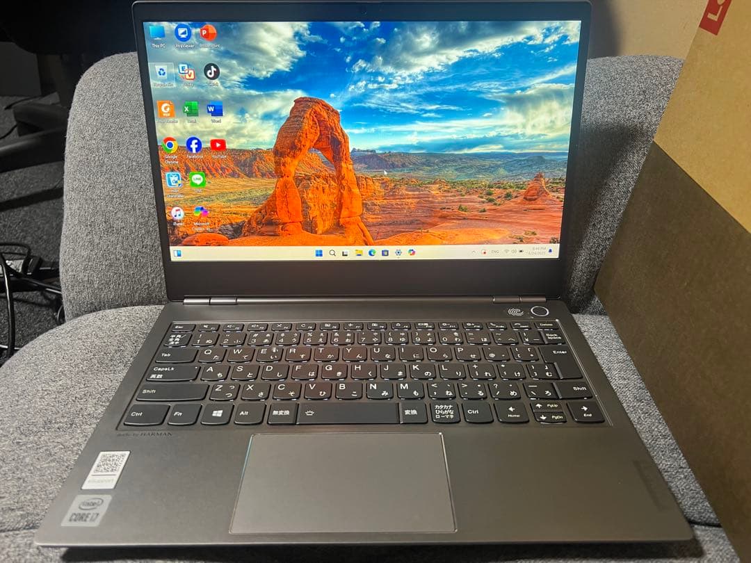 ☆年末年始メガセール☆ 2022年製 第12世代Core i5 DELL G25