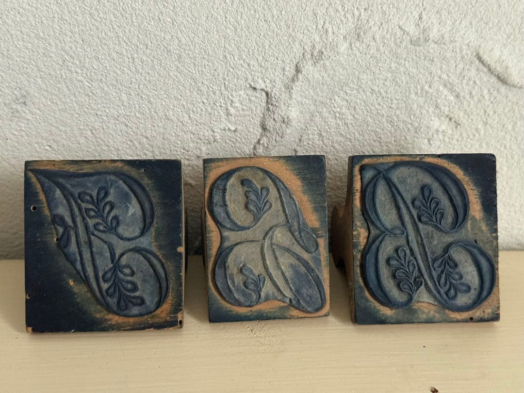 フランスアンティーク モノグラム 刺繍 木製スタンプセット