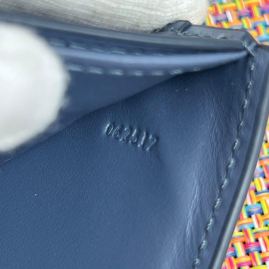 ✨極美品✨ LOEWE ロエベ バイフォールド　ウォレット　サテンカーフ