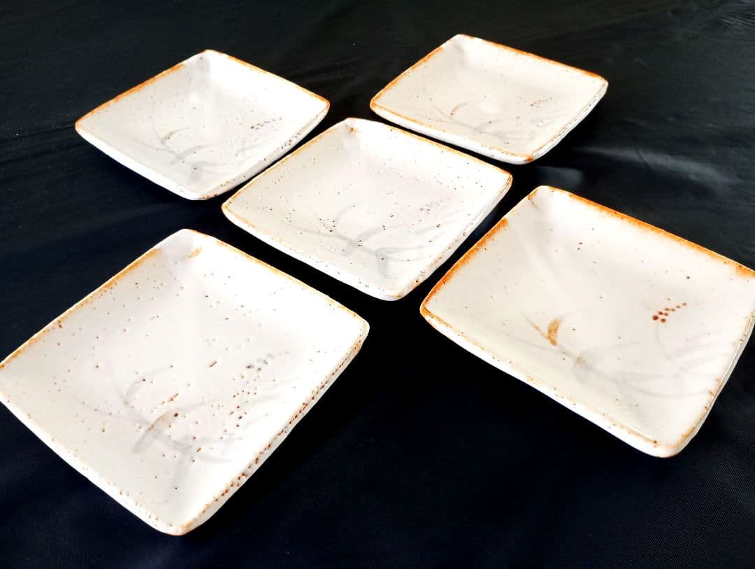 美濃焼 仙山窯 志野焼 志野銘々皿 安藤日出武 人間国宝 骨董 工芸品