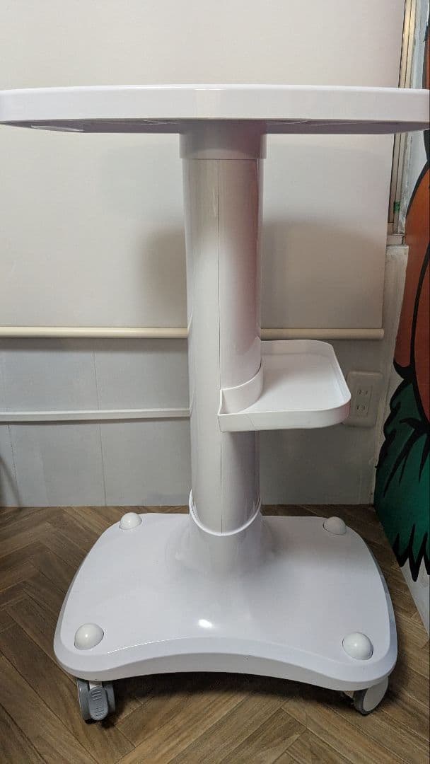 《ハイドロヴィーナス購入者限定販売》ホイール付き白いワゴン