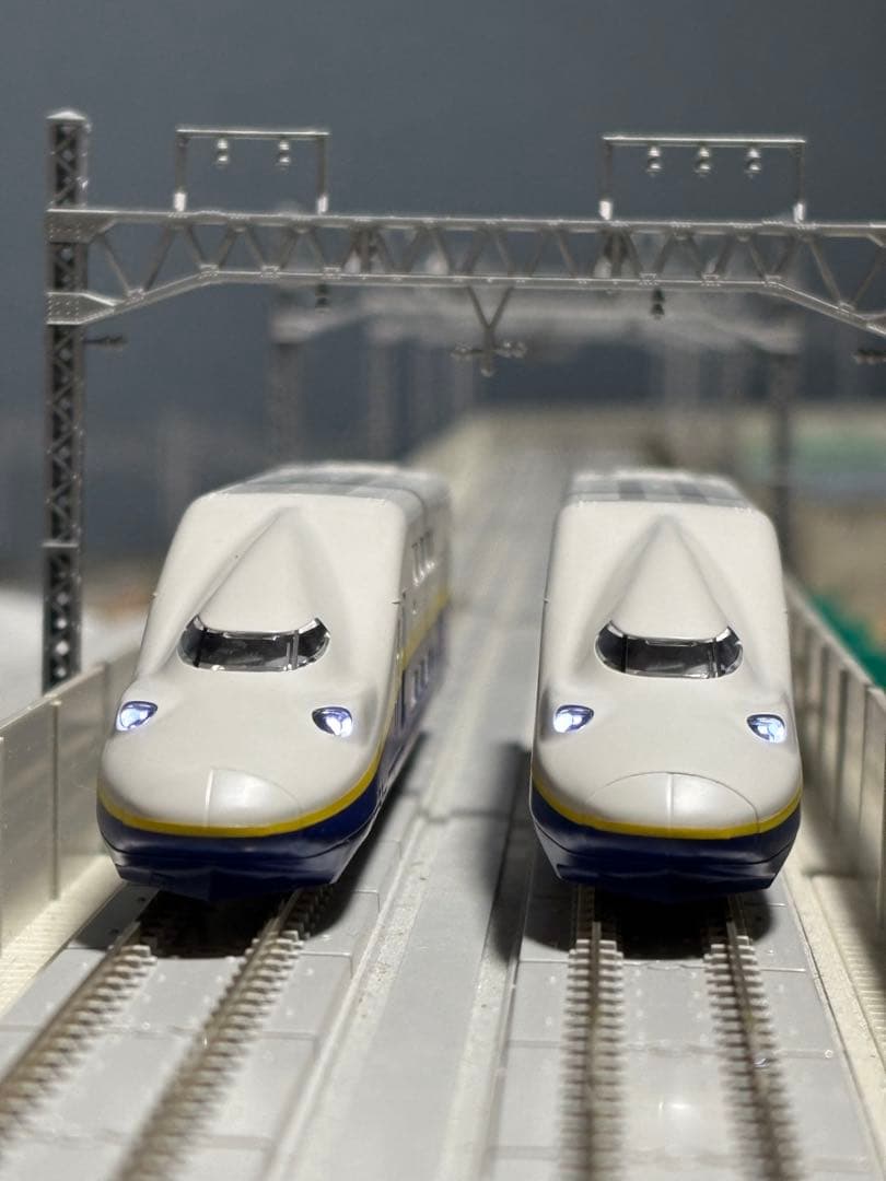 TOMIX E4系 東北・上越新幹線(MAX) 8両セット E4系新幹線 Max 8両
