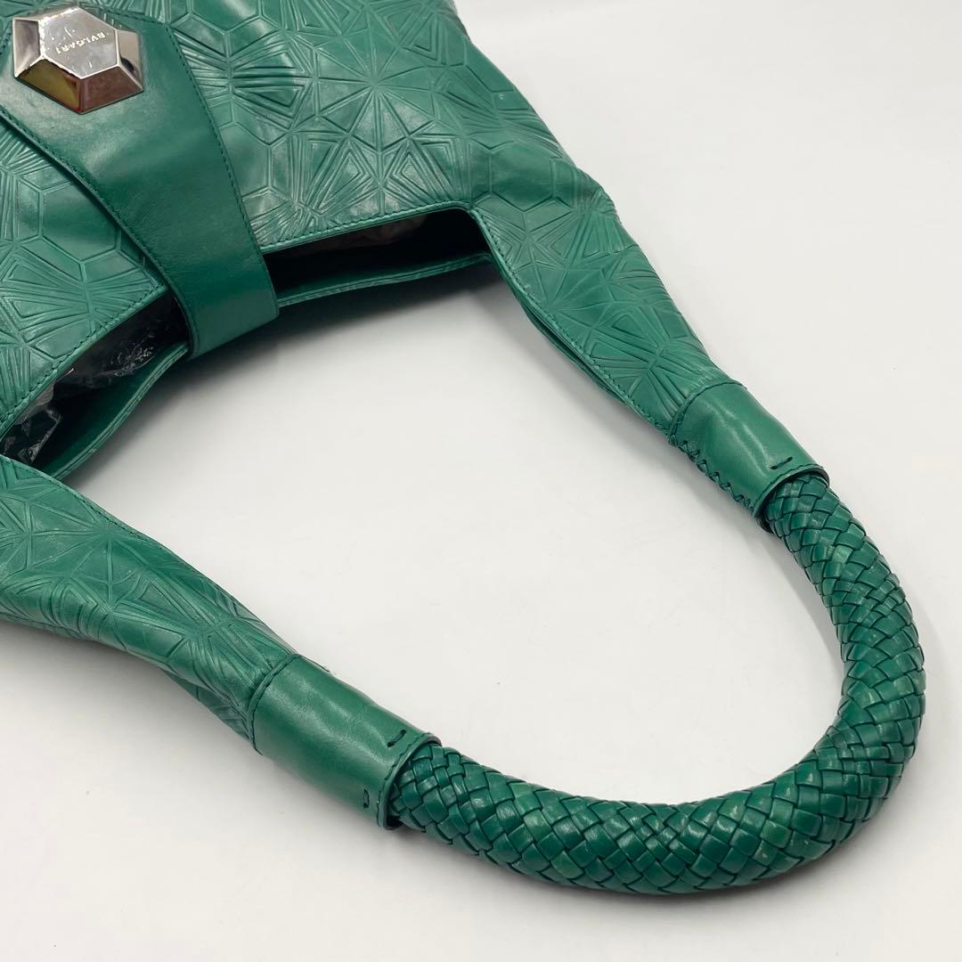 【入手困難】BVLGARI マシューウィリアムソン ショルダーバッグ エンボス