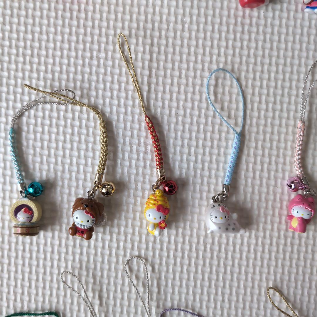 ご当地キティ32点　根付けストラップ　ファスナーマスコット