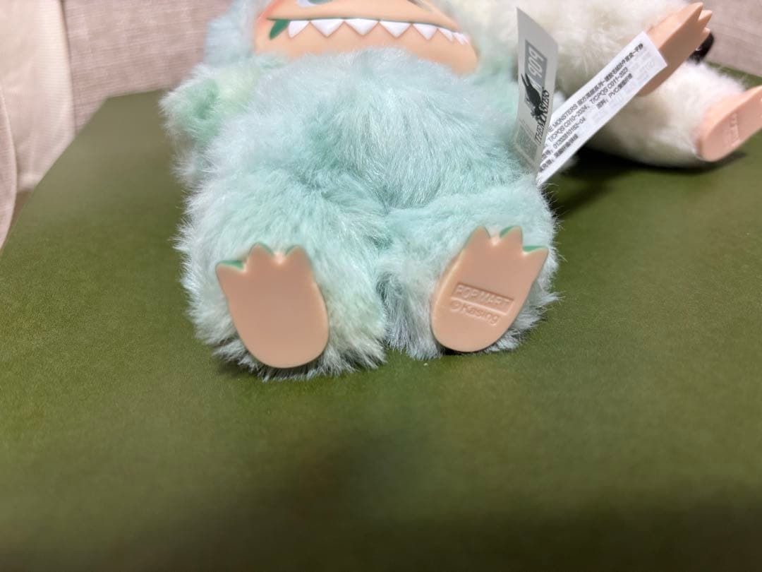 ぬいぐるみ labubu