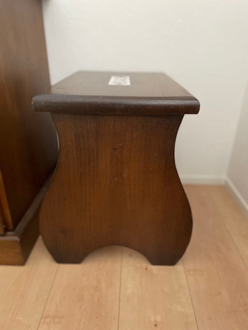 アクタス　バレンシア　スペイン家具　椅子