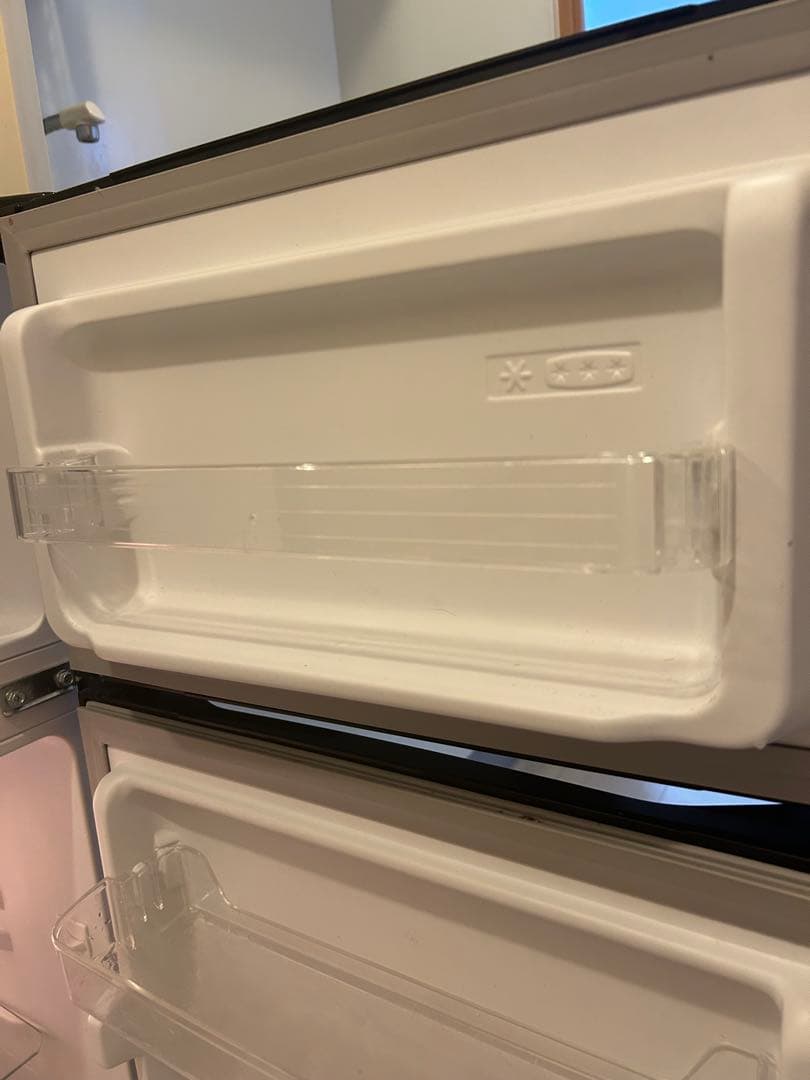 送料無料　1人暮らし用　冷蔵庫