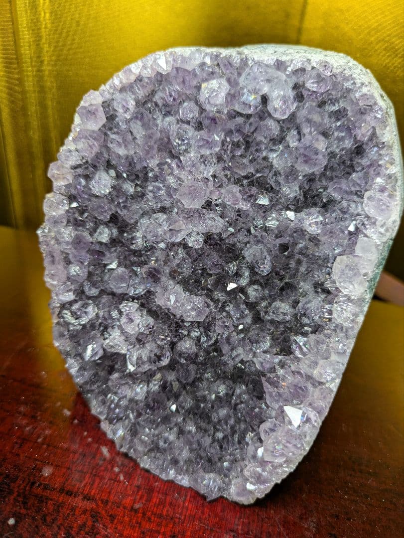 アメジストクラスター 1.05kg