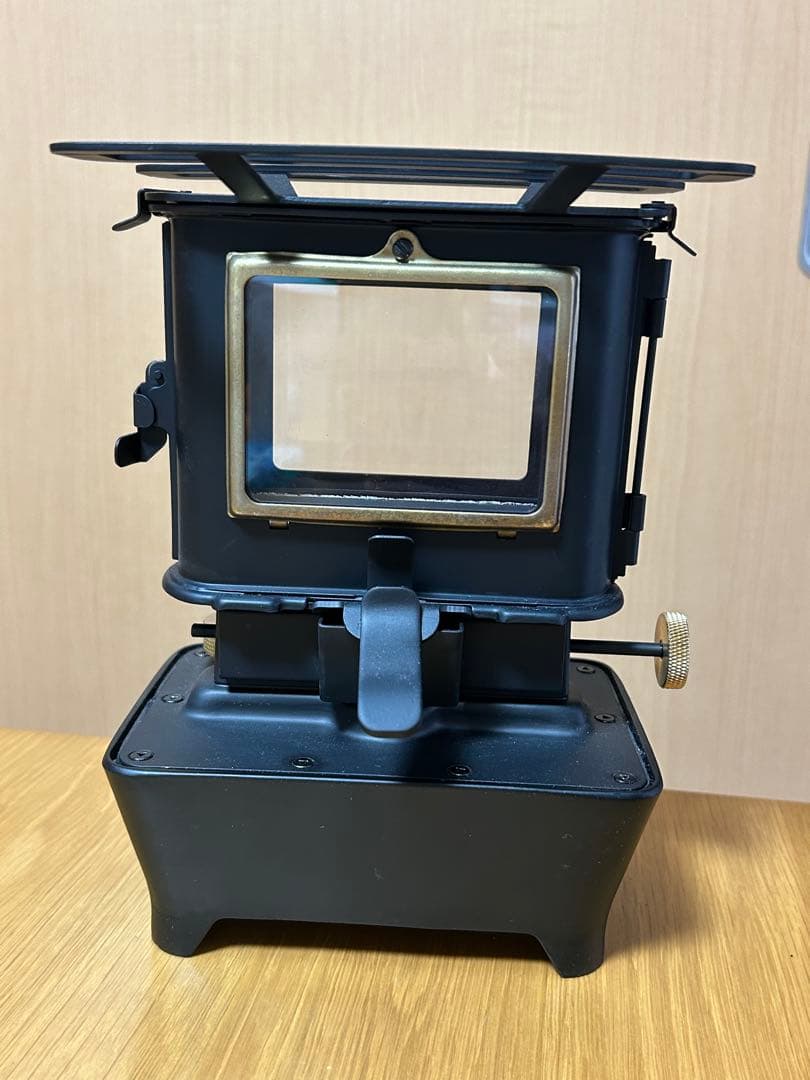 美品　ThousWinds ファイヤーダンスストーブ　＋オマケ　アイロンストーブ