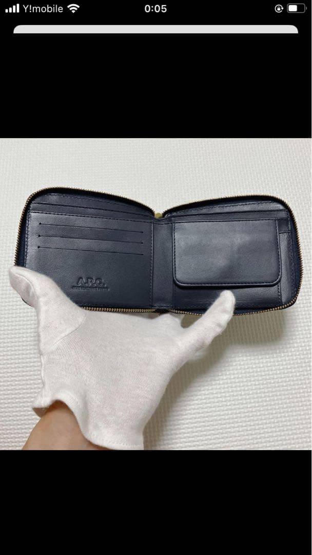 未使用A.P.C ラウンドジップ二つ折り財布　デニム×レザー　ゴールド×ネイビー