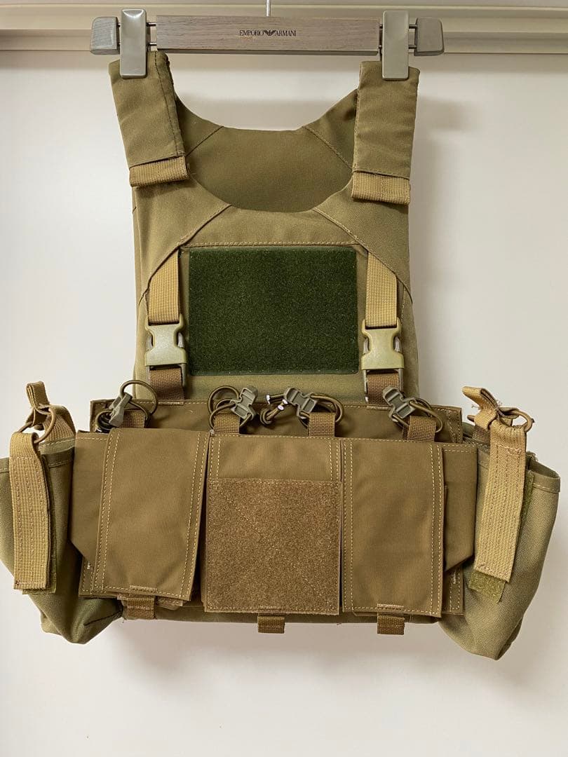 トイソルジャー 製crye LV-MBAVレプリカ サイドアーマー付きプレキャリ