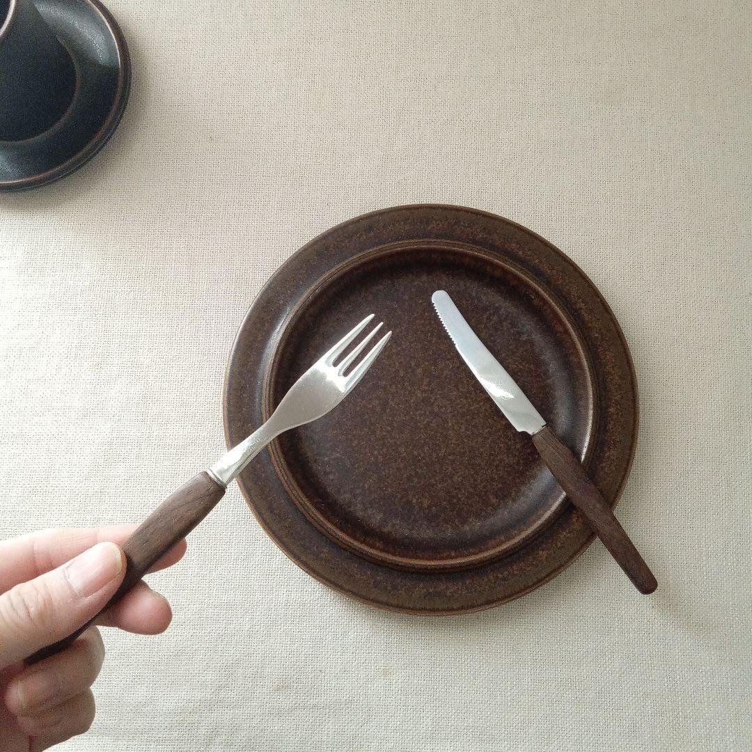 ドイツ・ゾーリンゲン／チークハンドルのフォーク＆ナイフ 8本セット