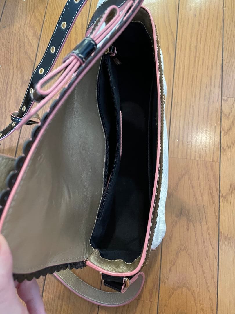 LOEWE ロエベ　ショルダーバッグ