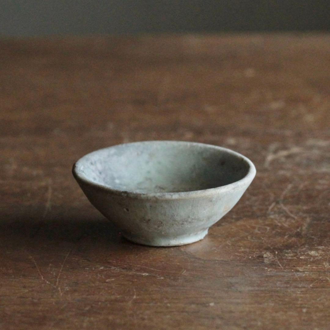 李朝 白磁 盃 ぐい呑み 古道具 古美術 朝鮮美術