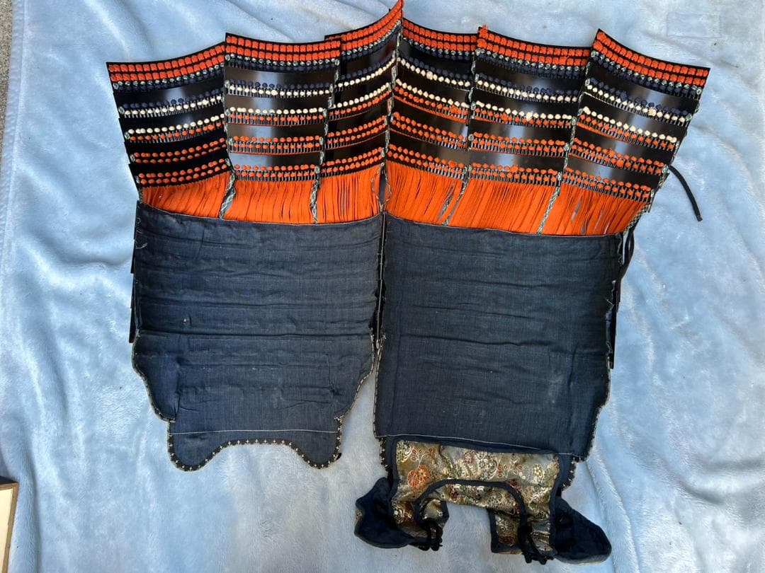 中古■黒胴当世素掛■ 赤 白 紺■甲冑■鎧■兜■時代■甲冑セット