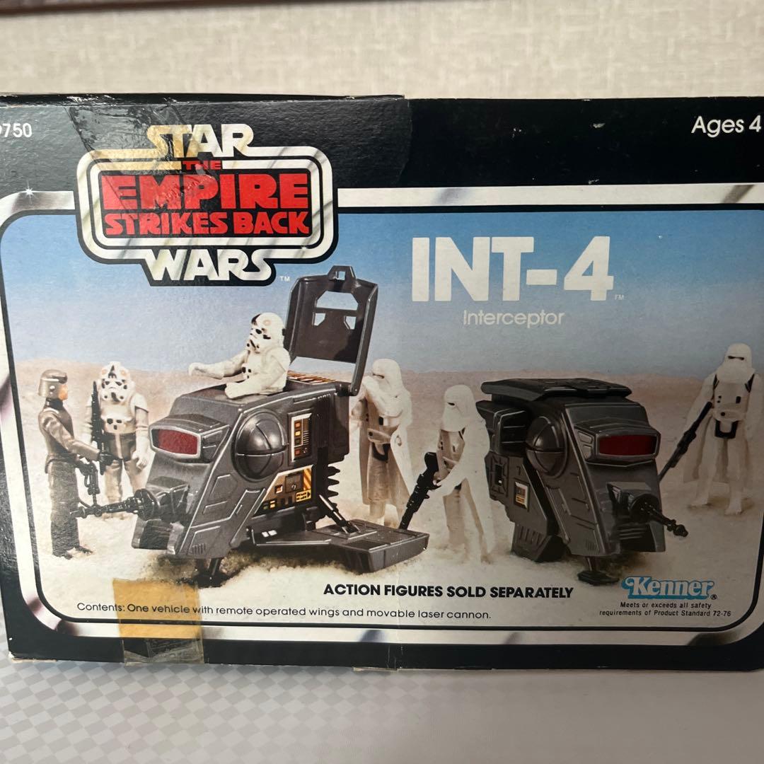 スターウォーズ　オールドケナー　TESB INT-4 1981年製　ケナー社製