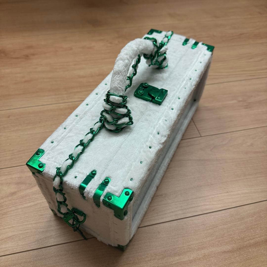 エンジェルシャンパンクリスマスホリデー限定 空き瓶 空箱 チェーン鍵