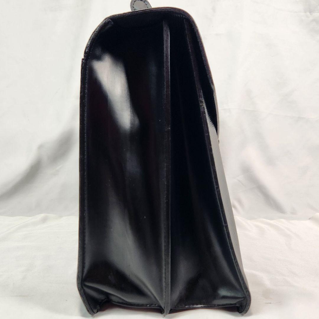 【良品 鑑定済】ルイヴィトン エピ セルヴィエット アンバサダー ノワール