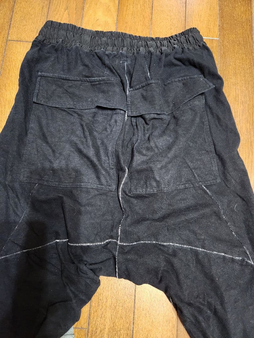 A.F.HOMME ブラック サルエルパンツ　サイズ44　白いステッチ