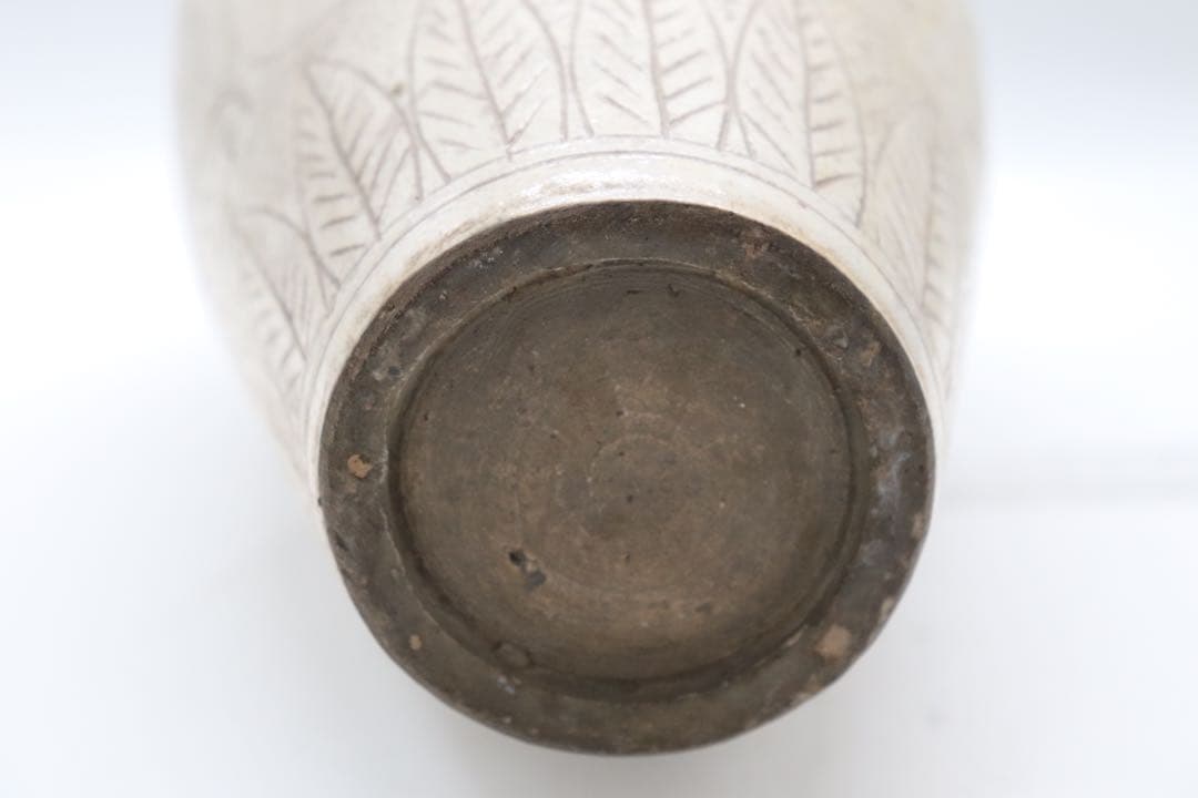 中国　磁州窯　人物紋瓶　送料込み0725