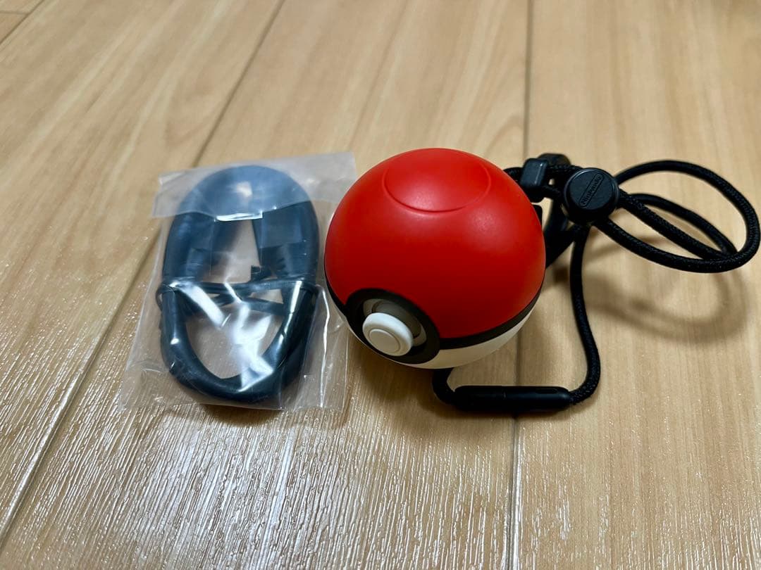 Nintendo Switch 本体　レッツゴー　ピカチュウ　セット　ポケモン