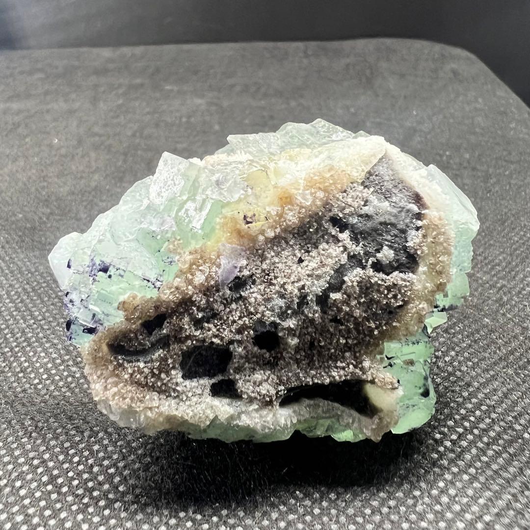 北京産「瓶覗色（かめのぞきいろ）」フローライト