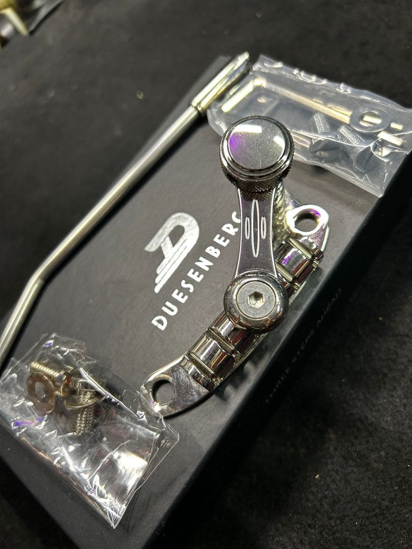 ほぼ新品！Duesenberg les trem ドゥーセンバーグレストレム