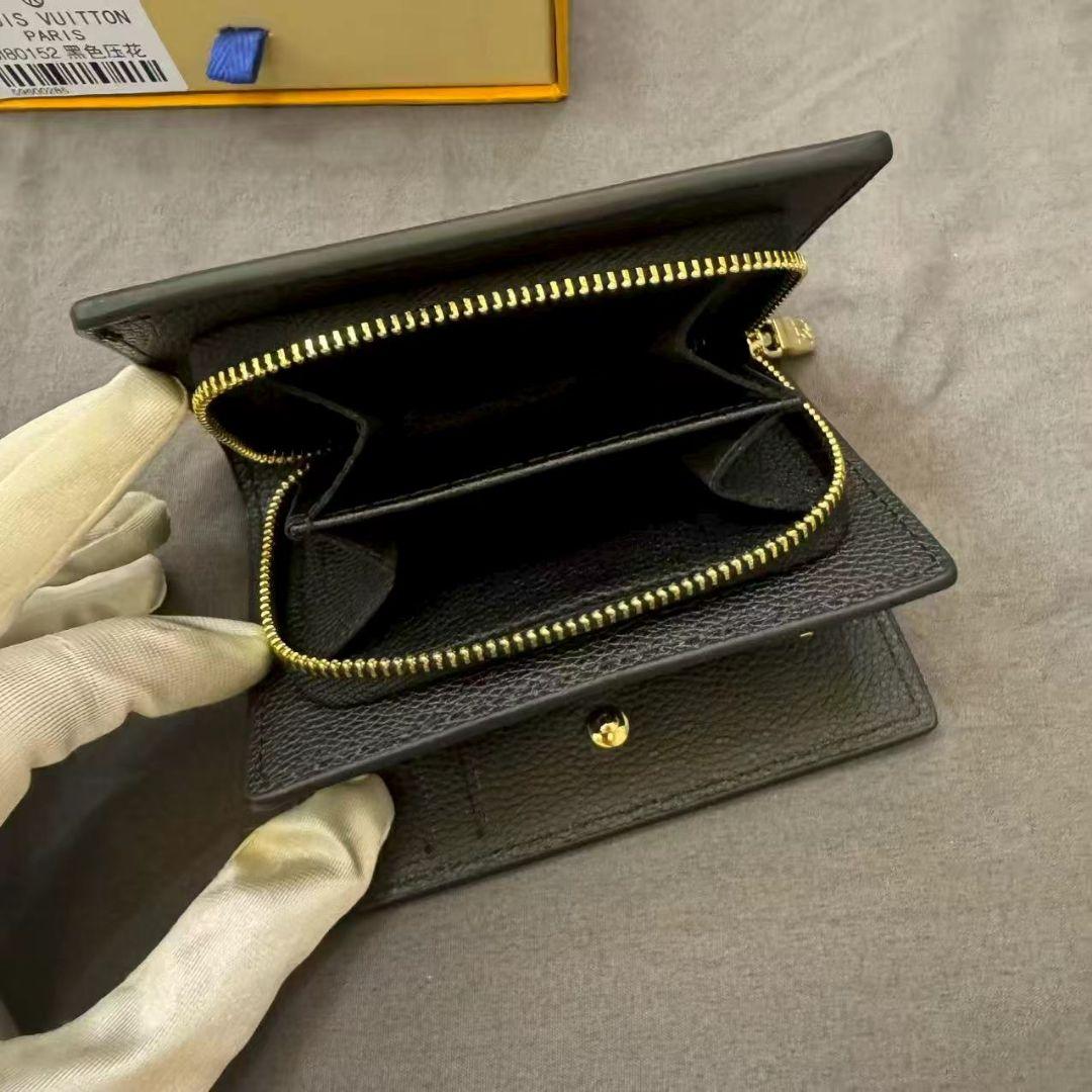 即決歓迎 ! 二つ折り財布