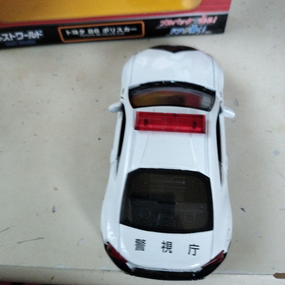 トヨタ86 パトカー ミニカー 1/64