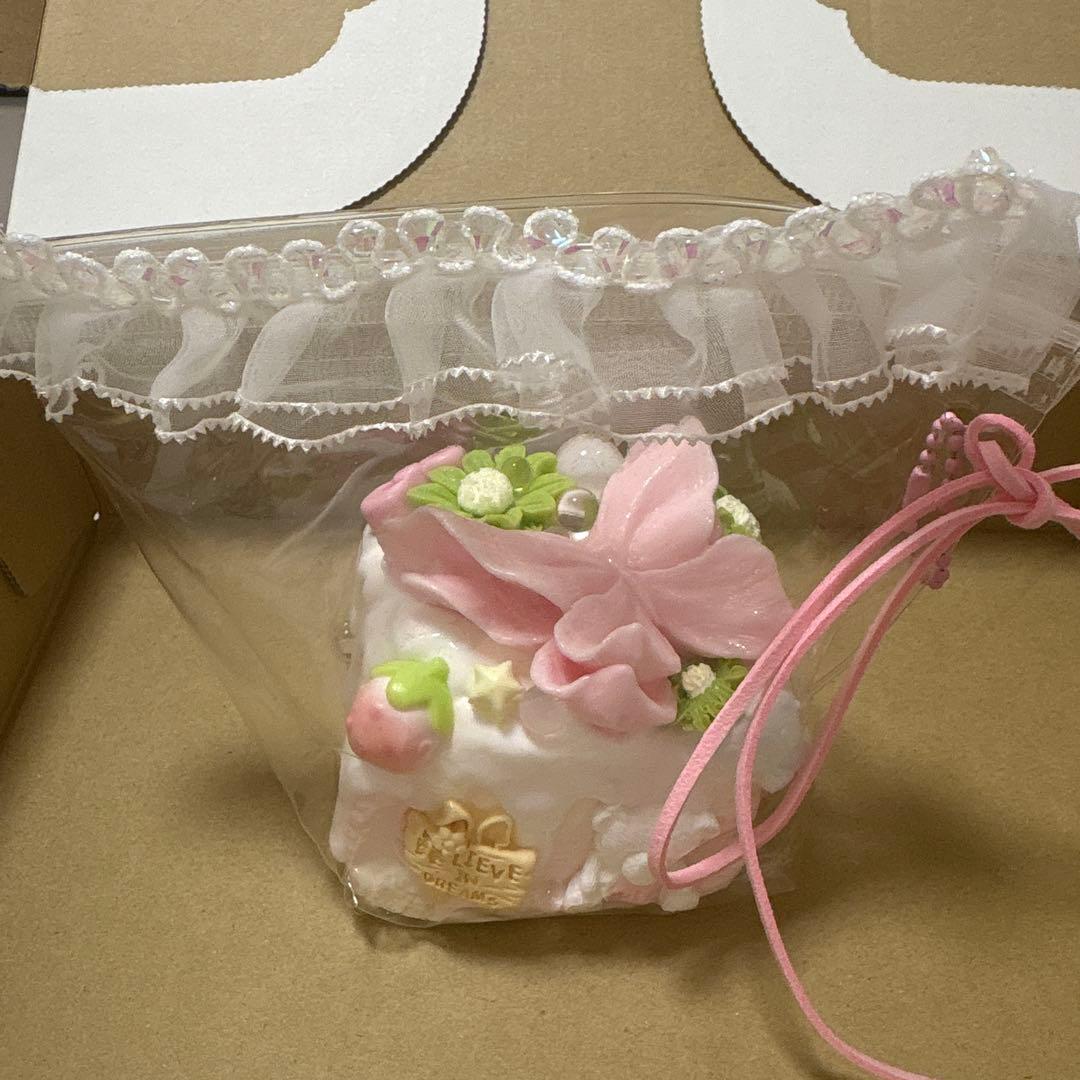 捏捏 氷バター XL 三毛猫トースト タバ ピンクケーキ カヌレ クリスマス